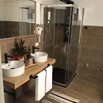 Donnarosahome 3* Oliveri