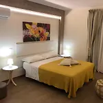 Donnarosahome Oliveri