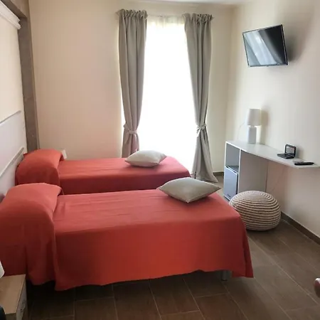 Donnarosahome Отель типа 